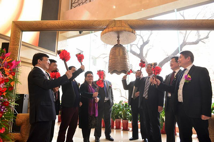 祝賀深圳市春旺環(huán)?？萍脊煞萦邢薰境晒ι鲜?jpg